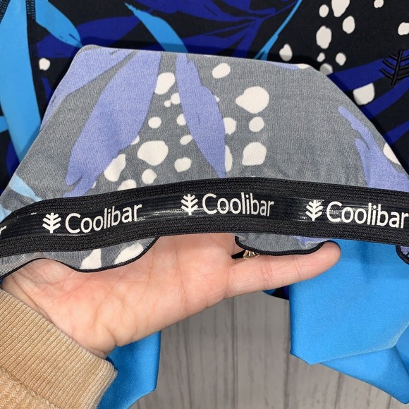 Womens Size S Coolibar Floral Top EUC - Picture 4 of 5